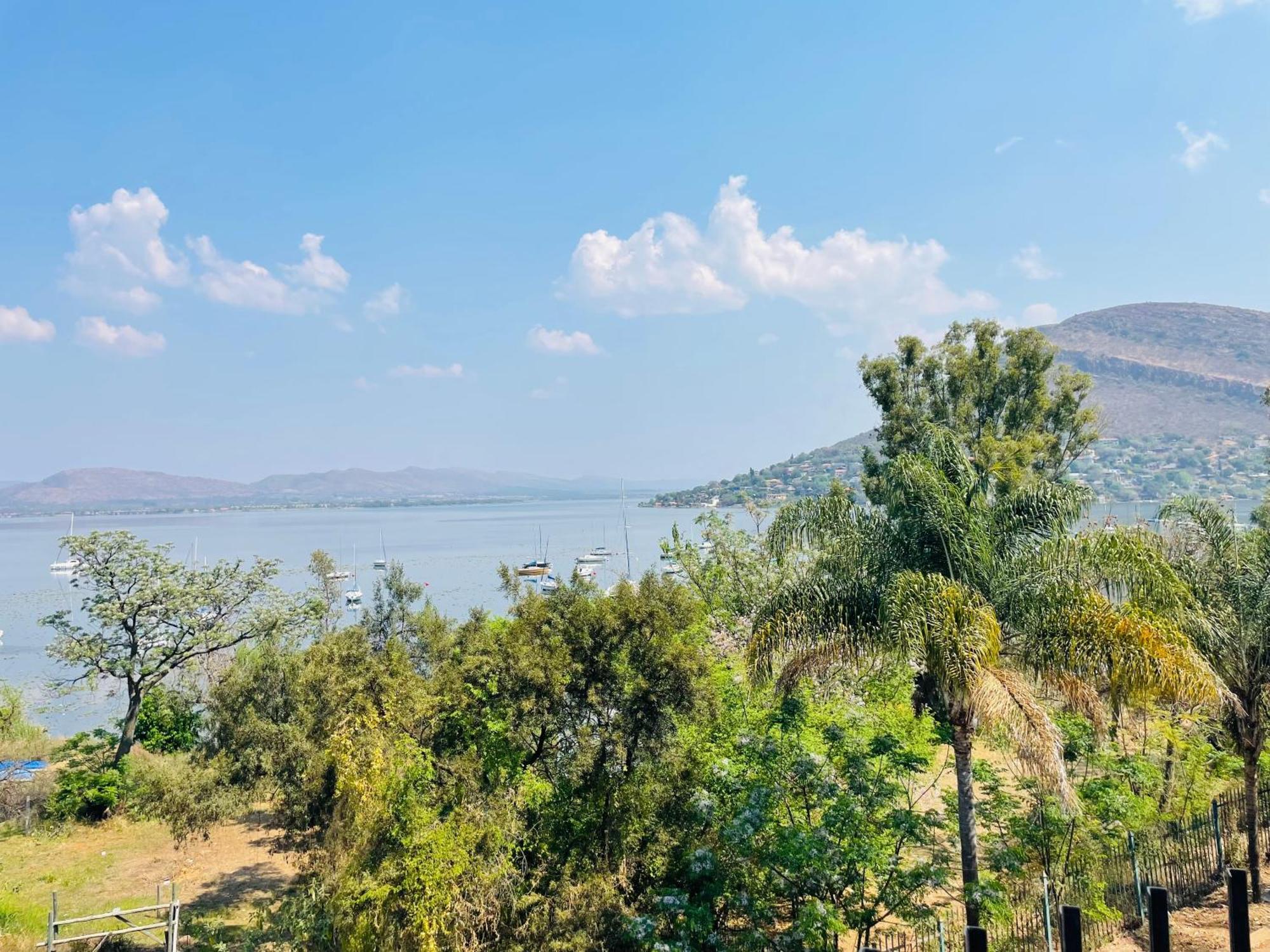 The Yacht House Hotel Hartbeespoort Kültér fotó