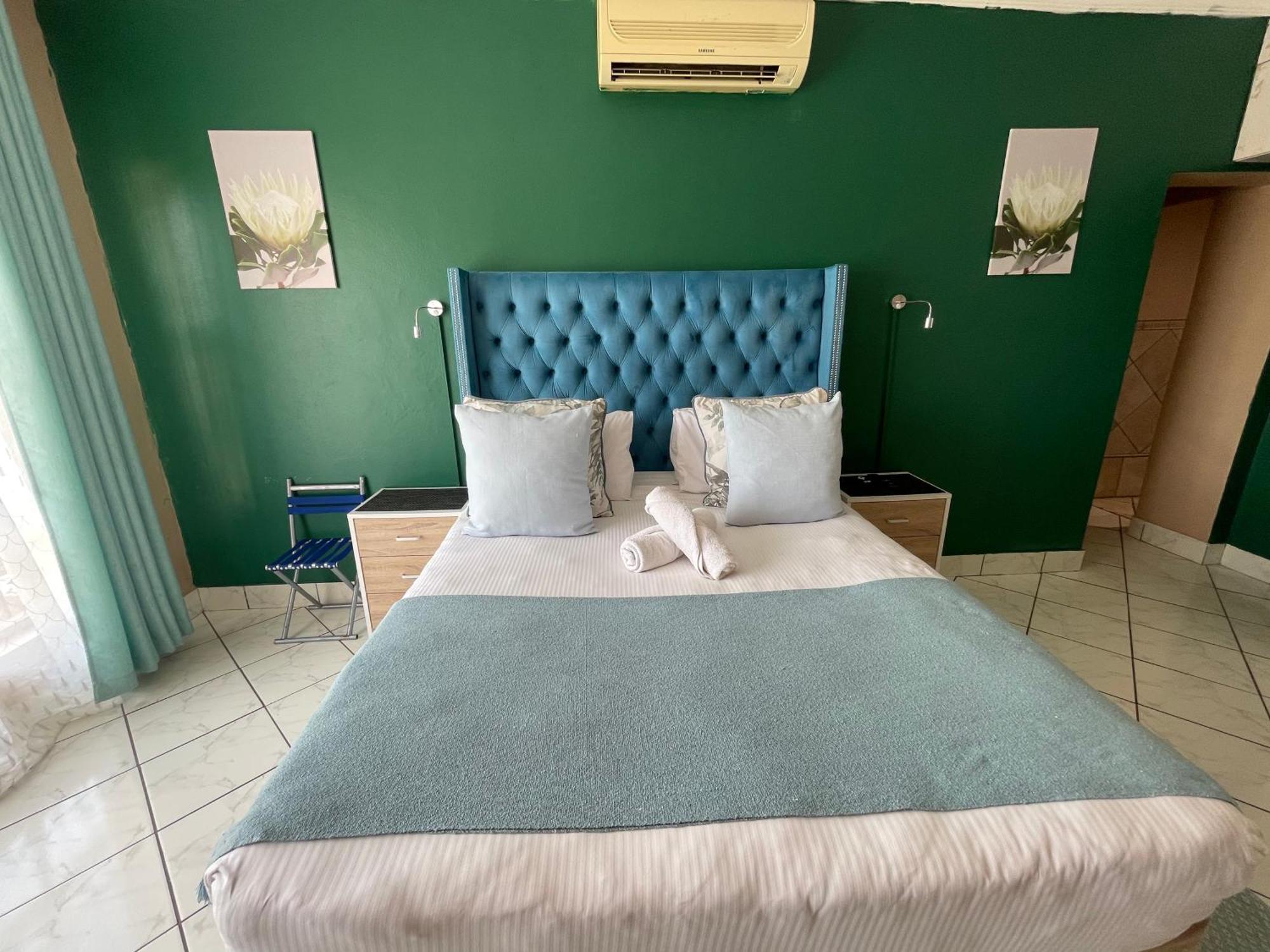 The Yacht House Hotel Hartbeespoort Kültér fotó